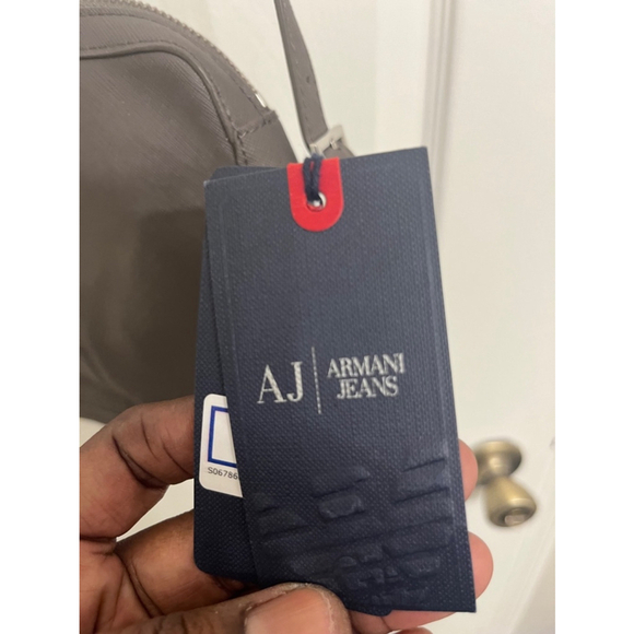 NWT Authentic Armani Jeans Leather Gray Crossbody Bag - Picture 4 of 12